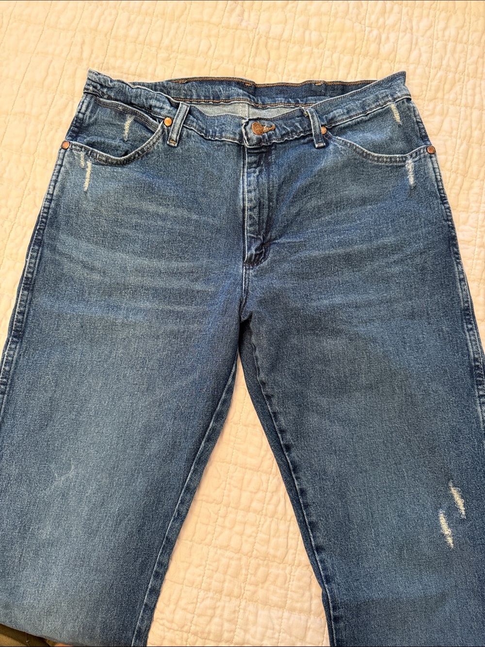 Wrangler Jeans - Picture 4 of 5